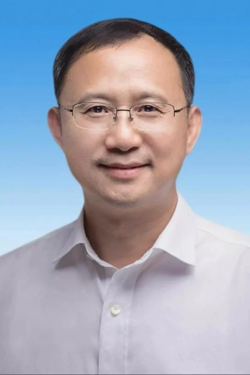 骆清铭