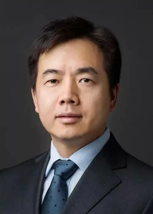 熊启华