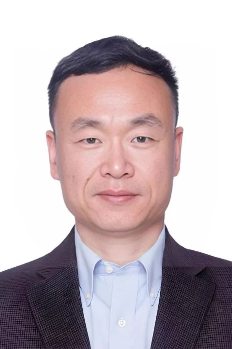 王大伟